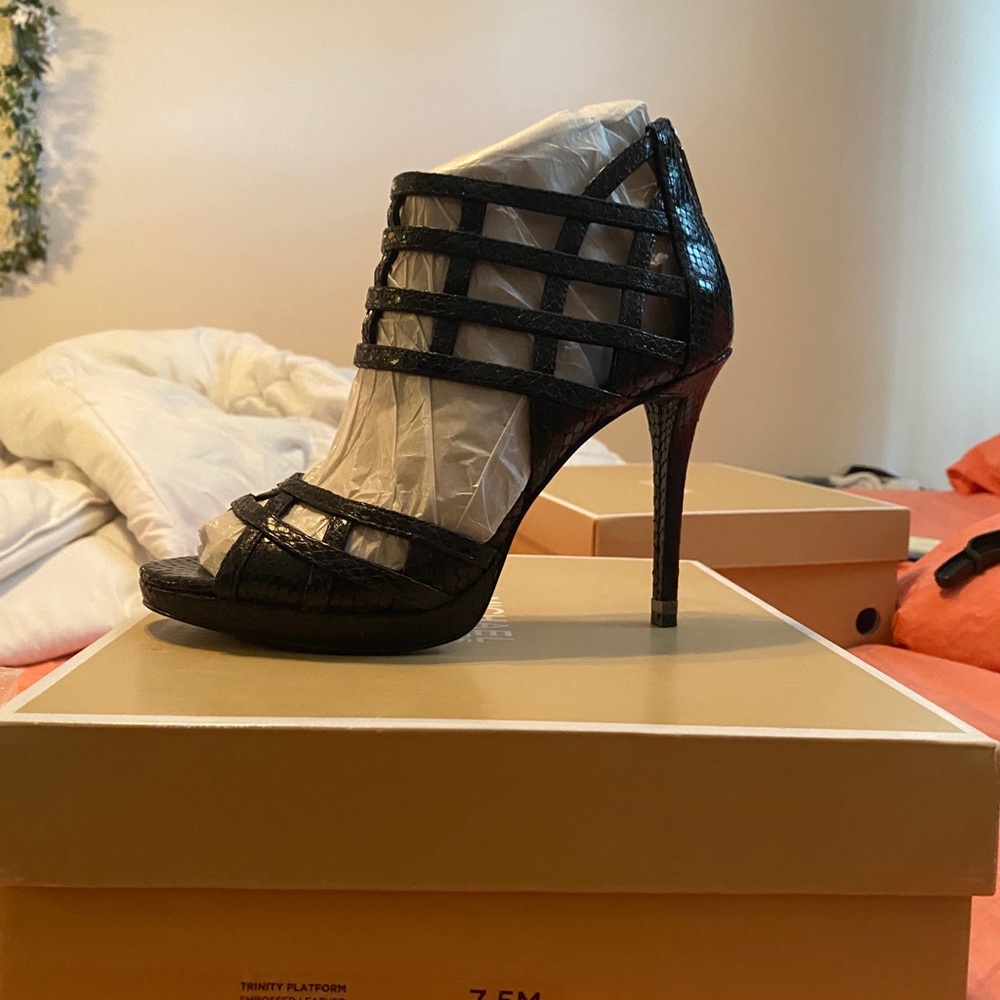 Sexy Black heels